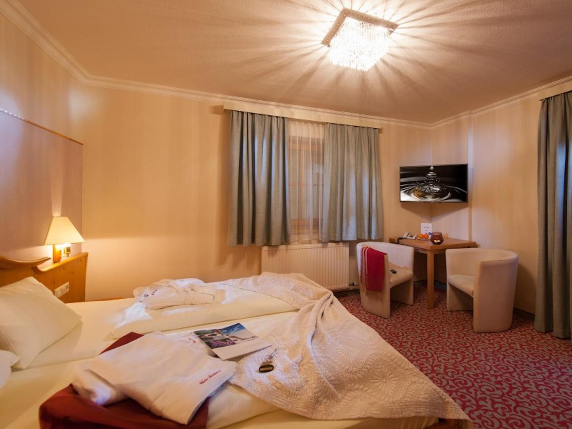 Hotel Vitaler Landauerhof 4*